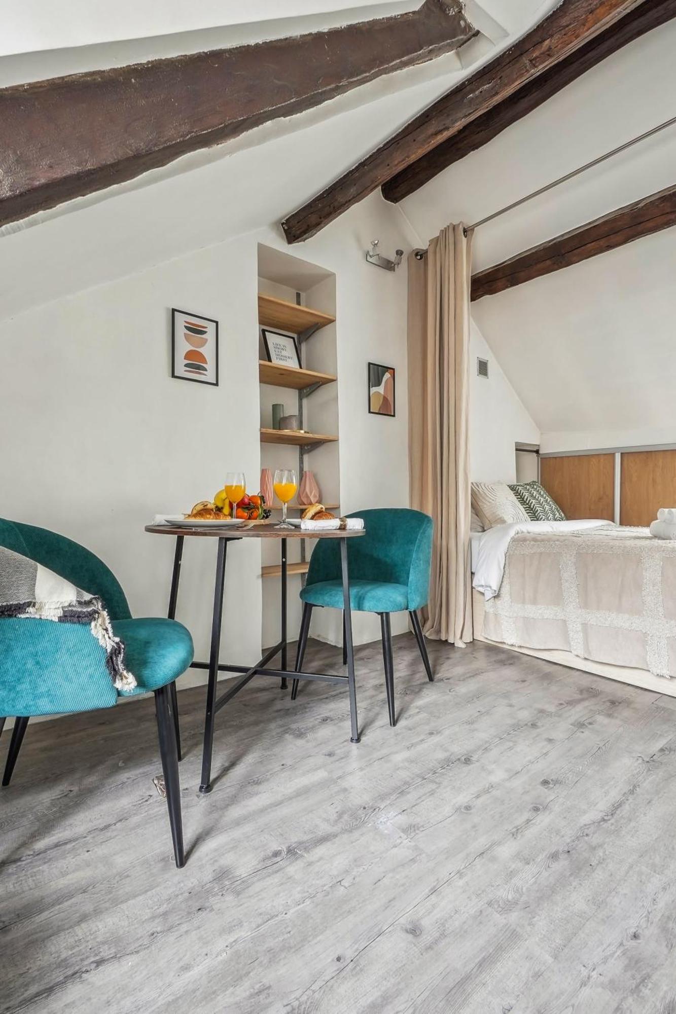 Place Des Vosges & Le Marais - Cityapartmentstay Paris Exteriör bild